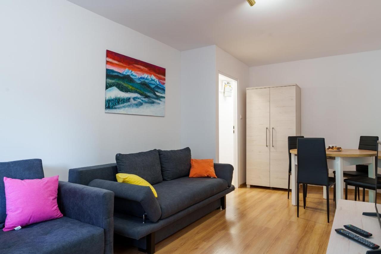 Apartament Pod Swierkiem - Pet Friendly - 2 Osobne Pokoje Dla Max 5 Osob - Space Apart Еленя-Гура Экстерьер фото