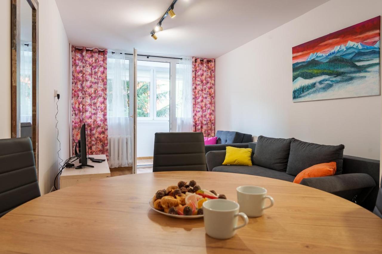 Apartament Pod Swierkiem - Pet Friendly - 2 Osobne Pokoje Dla Max 5 Osob - Space Apart Еленя-Гура Экстерьер фото